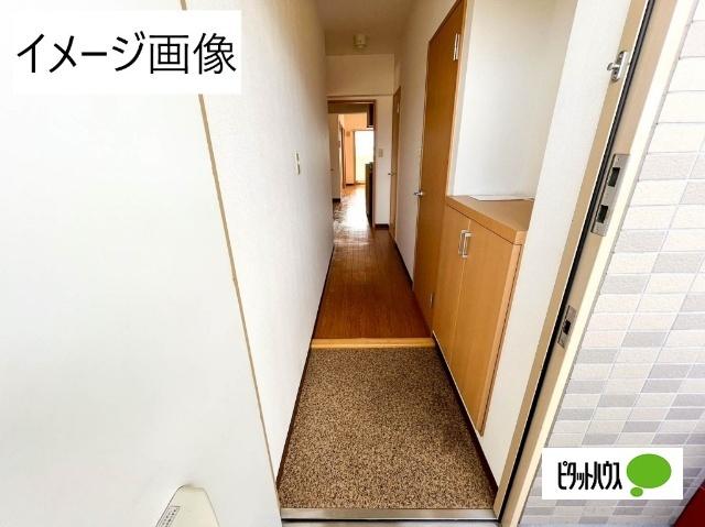 グランストークヴィレッジ（305） 玄関