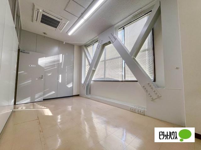 鈴木建設ビル（1階） 部屋画像