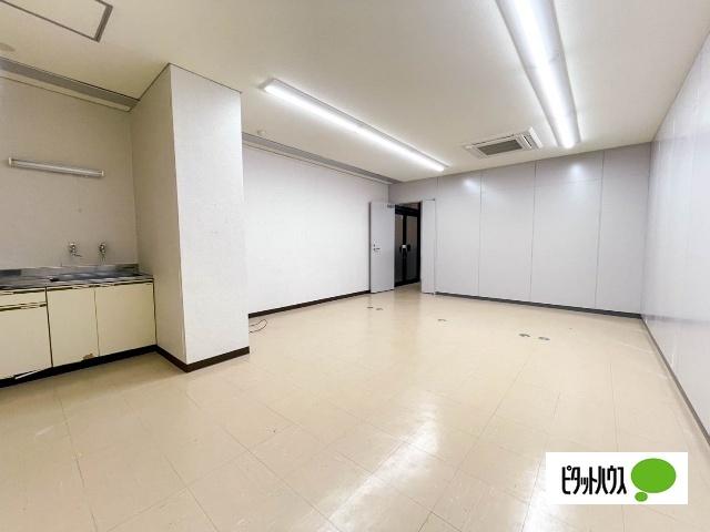 鈴木建設ビル（2階北） 部屋画像