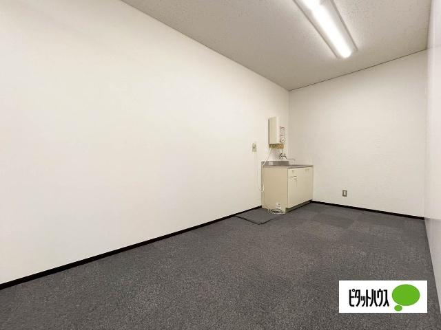 鈴木建設ビル（3階北） 部屋画像