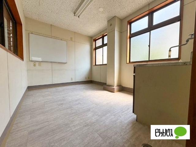 今泉杉山倉庫+①+② 部屋画像