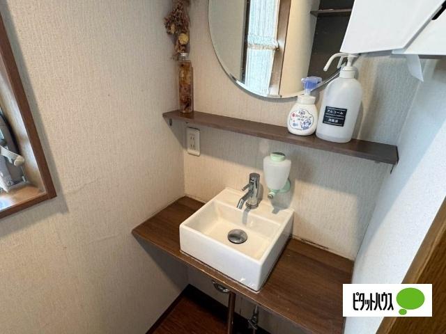 小泉辻村テナント（1階） 洗面