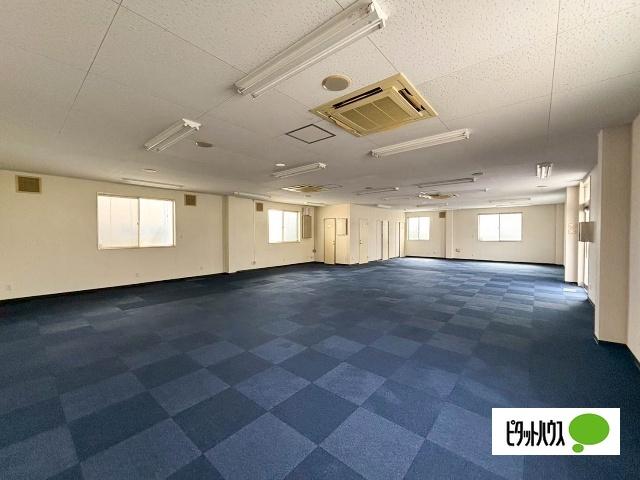 中里貸事務所 部屋画像