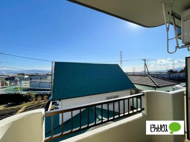 プレミール神田沢（302） バルコニー