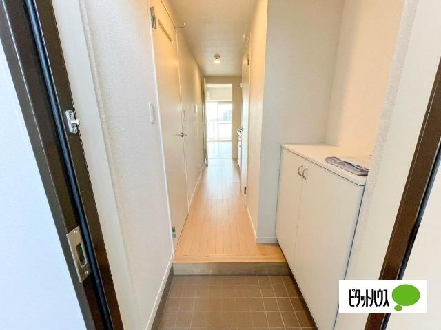 ヴィガラス吉原（405） 玄関