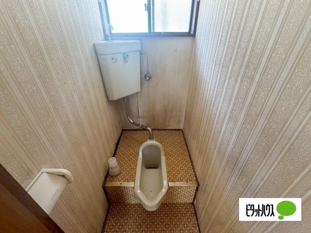 松岡一戸建借家 トイレ