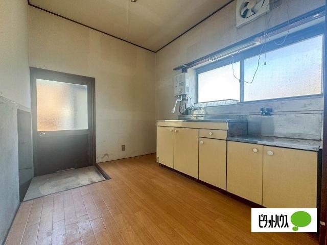 松岡一戸建借家 キッチン
