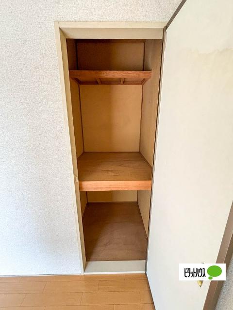コーポ野島（102） 収納