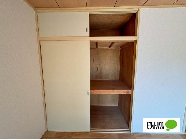レジデンスA（101） 収納