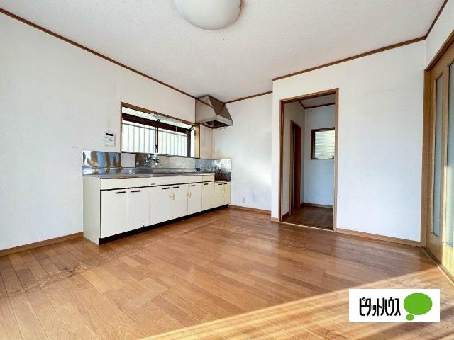 富士市中野一戸建 リビング