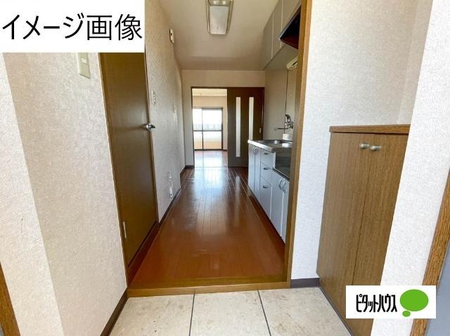 カーサ落合（306） 玄関