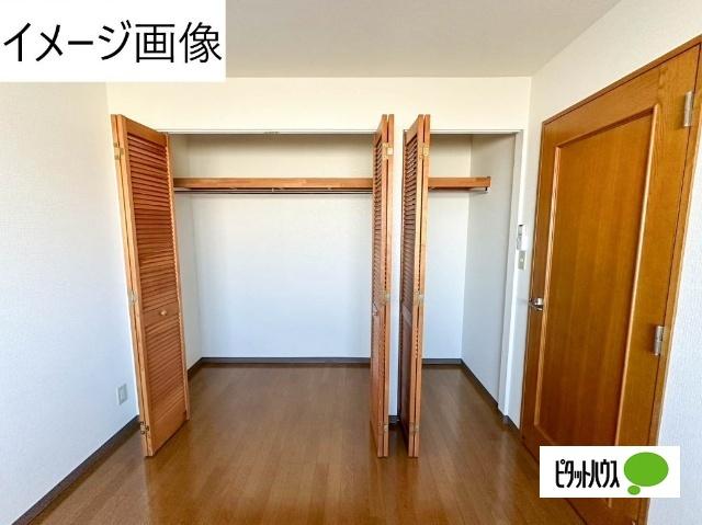 イーストン（103） 収納