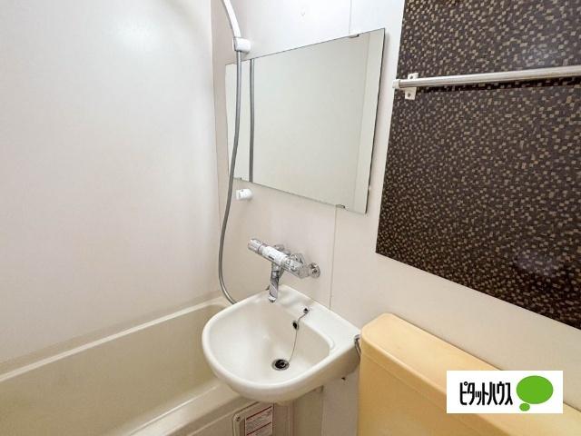 セゾン沼津（1F） 洗面
