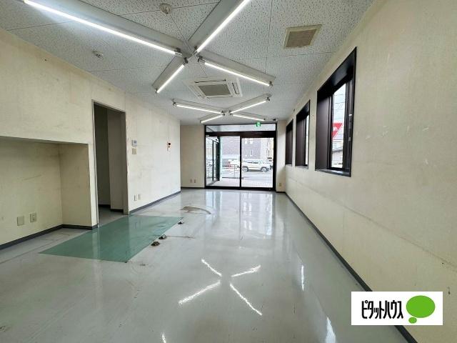 中央町1丁目テナント 室内