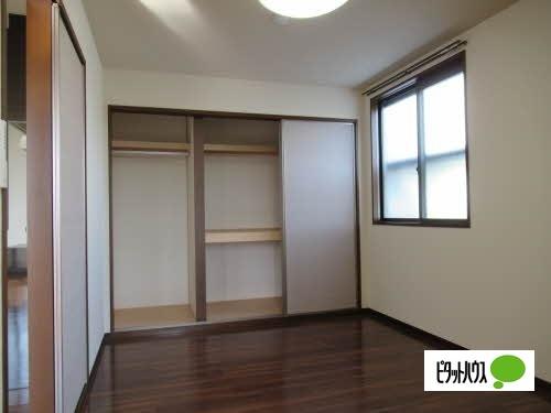 プランタン　デンボー（102） 収納