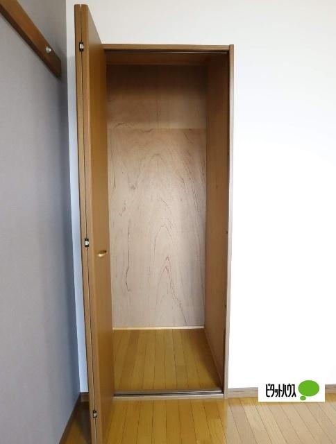 パセリット美土原（301） 収納