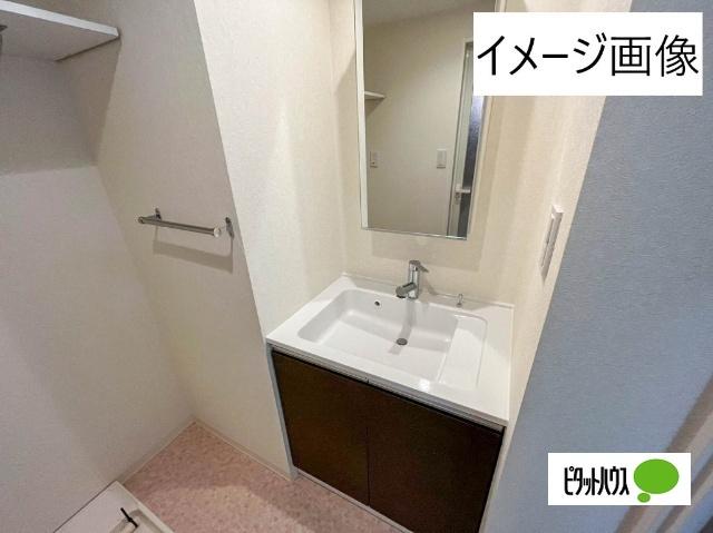 コンフォートマエジマ（105） 洗面