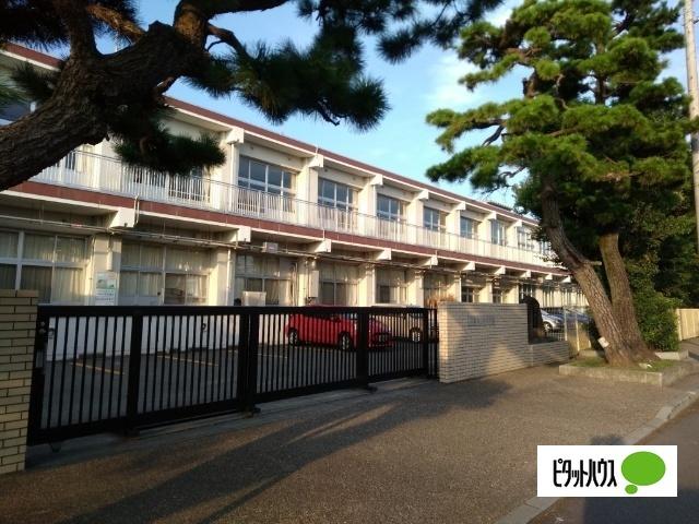 沼津市立原小学校：738m