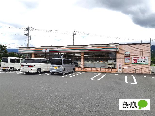 セブンイレブン富士市富士見台店：892m