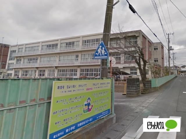 富士宮市立東小学校：662m
