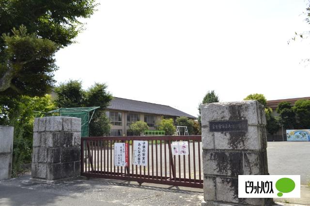 富士宮市立大宮小学校：1336m