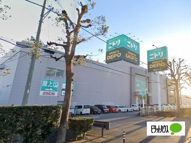 ニトリ富士店：376m
