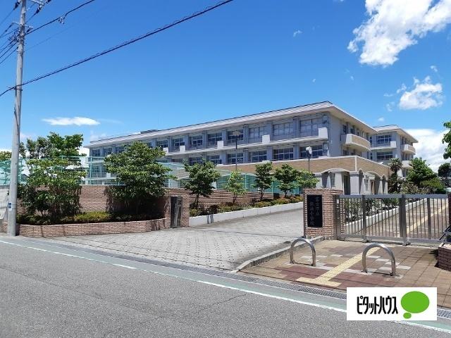 富士市立伝法小学校：778m
