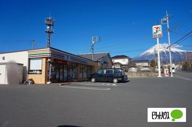 セブンイレブン富士宮橋戸店：838m