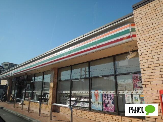 セブンイレブン富士市富士川駅前店：1026m