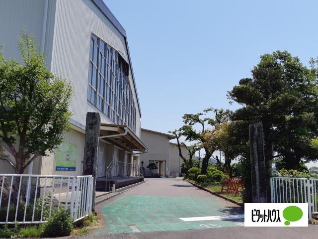 富士宮市立北山小学校：1836m