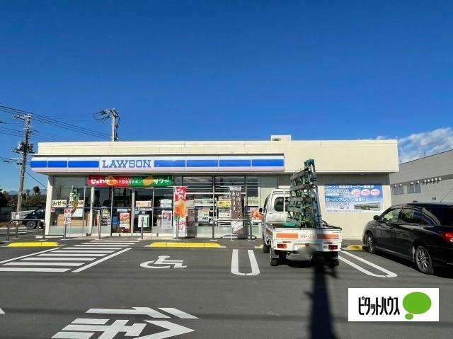 ローソン富士富士岡西店：587m