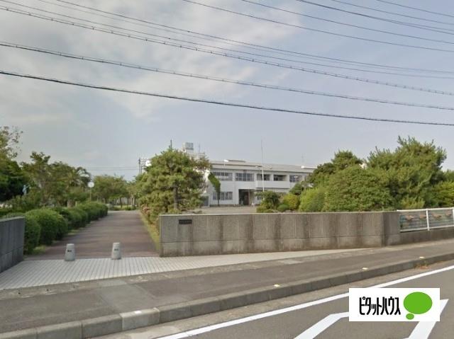 静岡市立蒲原中学校：1522m