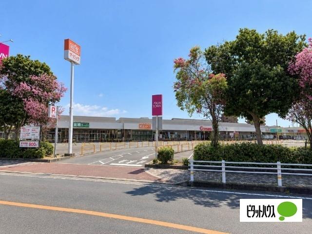 イオンタウン蒲原：880m