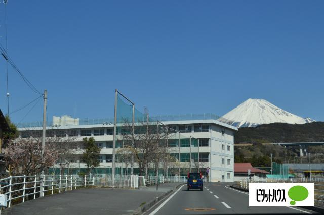 富士市立須津中学校：1983m