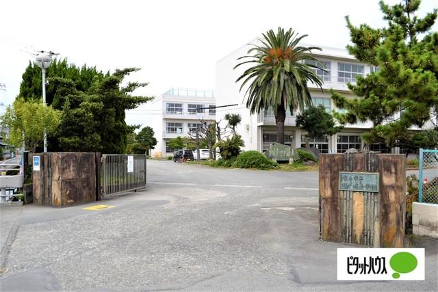 富士市立田子浦小学校：1377m