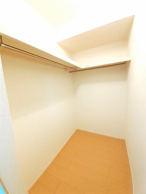 フィオーレ・コッティＡ（202） 収納