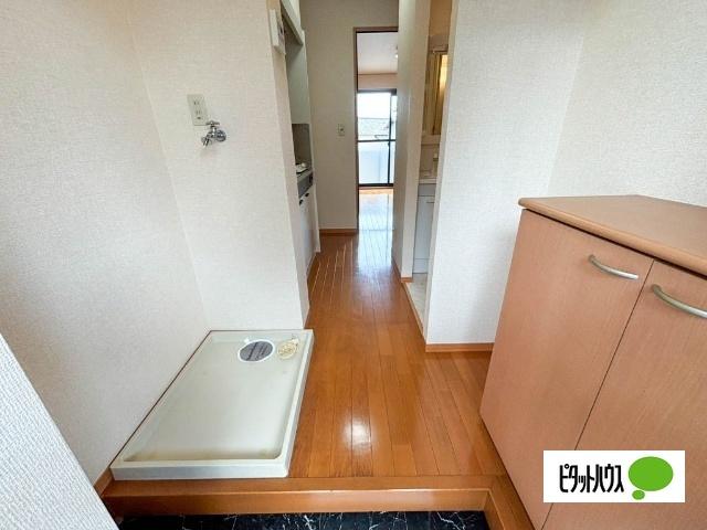 ヴィクトリータカラ（107） 玄関