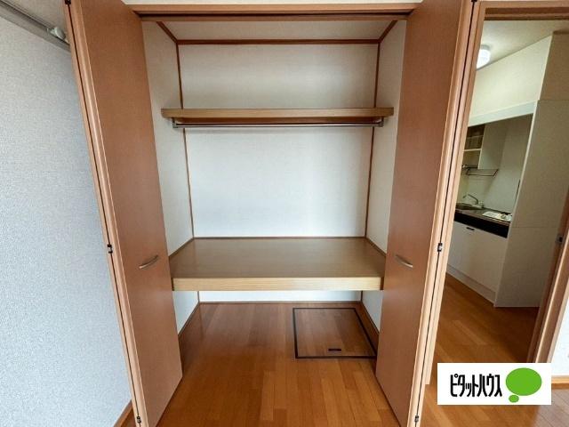 ヴィクトリータカラ（107） 収納