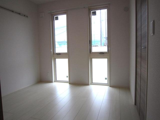 フローラⅡ　三園（201） 部屋画像