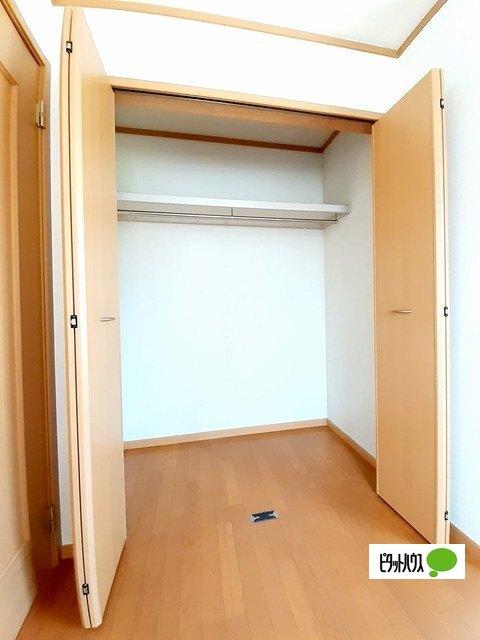 イルマーレ　Ａ（101） 収納