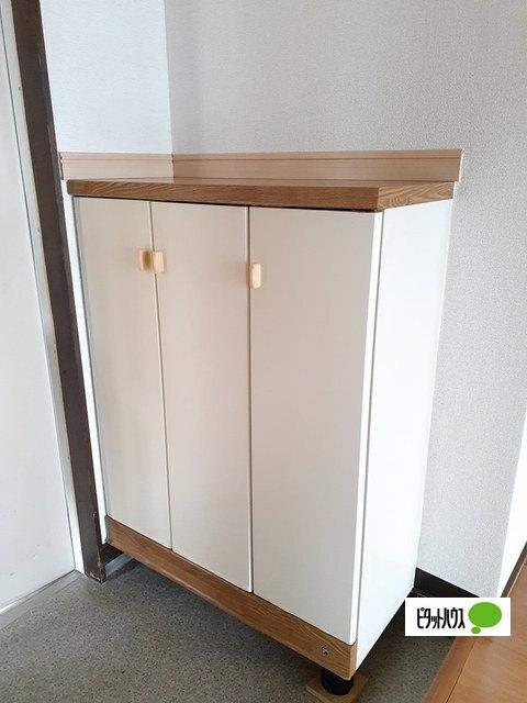 エルディムわたなべ（106） 玄関