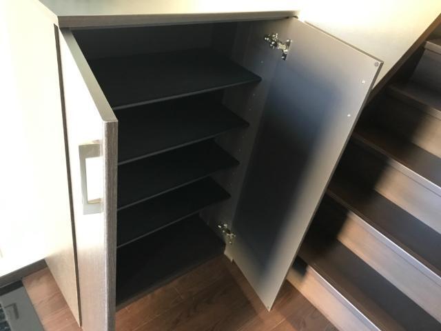 出口ベース 部屋画像
