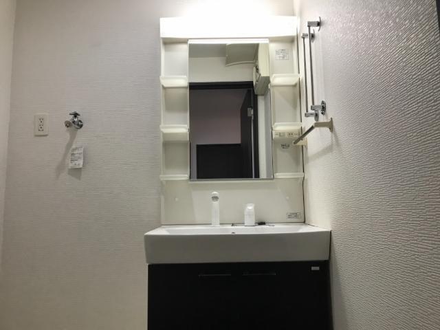 出口ベース 部屋画像