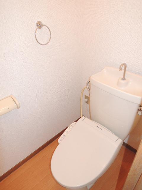 グリーンヒルズＴＥＮＭＡ（201） トイレ
