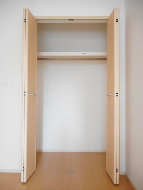 サンリットガーデン（105） 収納