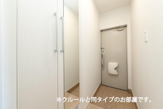 アステル（105） 玄関