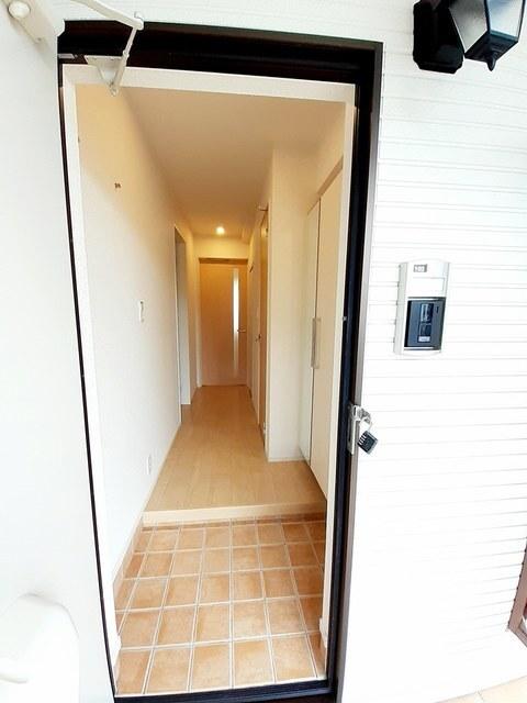 ハイスピリッツＡ（103） 玄関