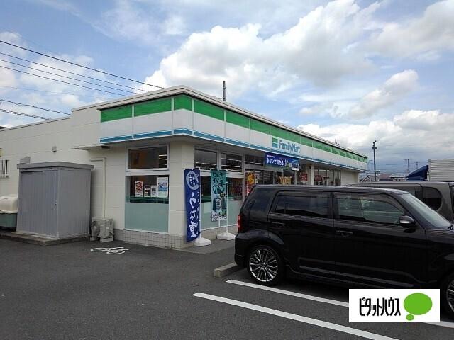 ファミリーマート富士岩松店：279m