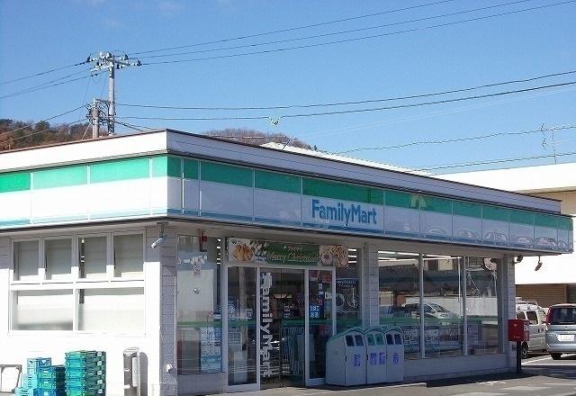 ファミリーマート沼津西間門店：260m