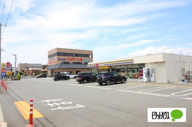 ミニストップ富士田子の浦店：247m